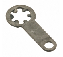 916